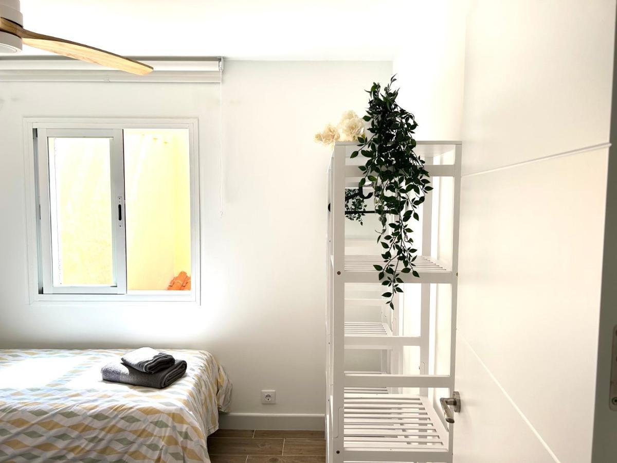 Apartamento Los Lances En Primera Linea De Playa Con Piscina 塔里法 外观 照片
